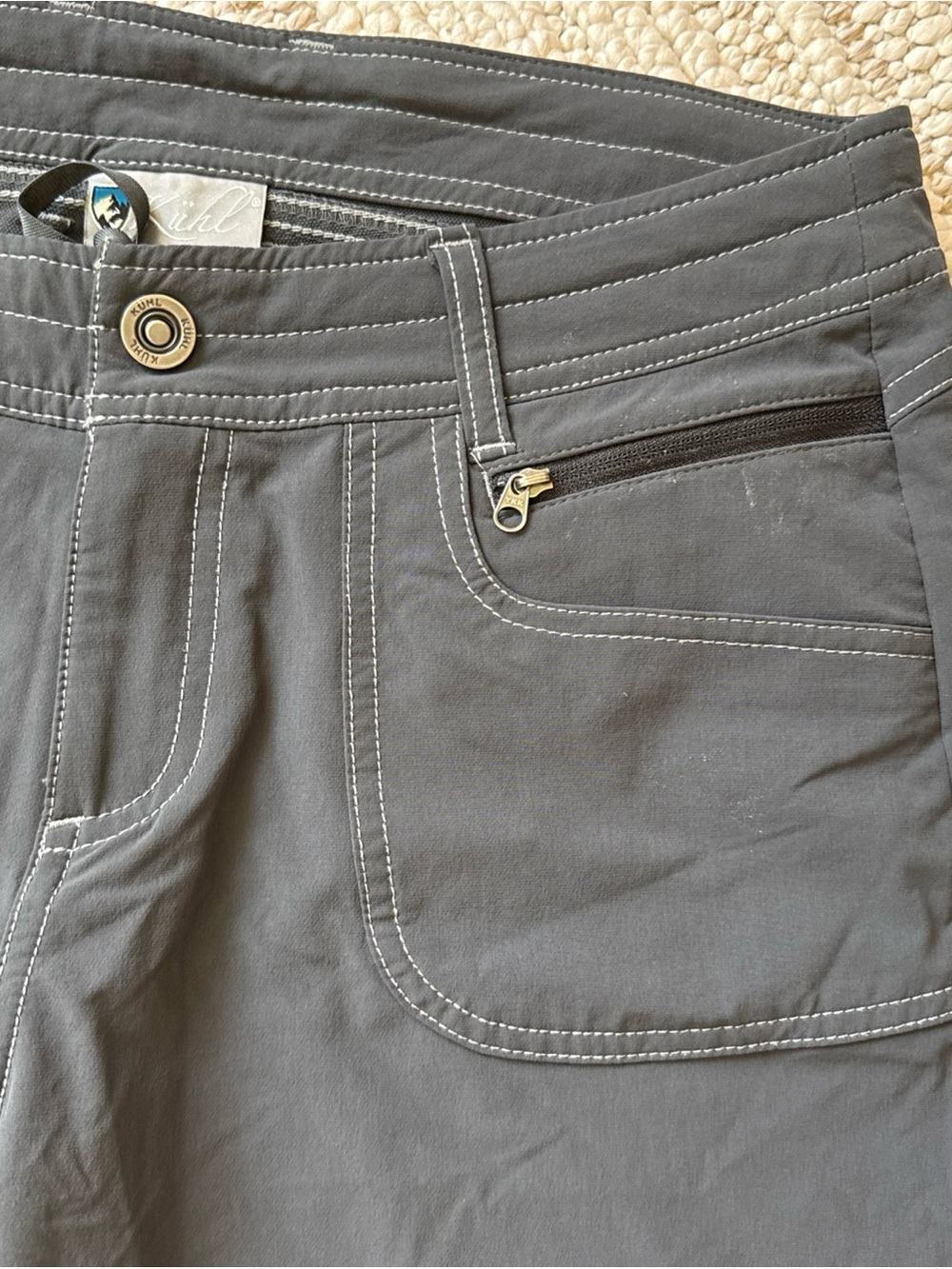 KUHL Women's Size 8 Grey Stretch Roll Up Cuff Hiking Shorts Outdoors Hiking - Picture 6 of 16